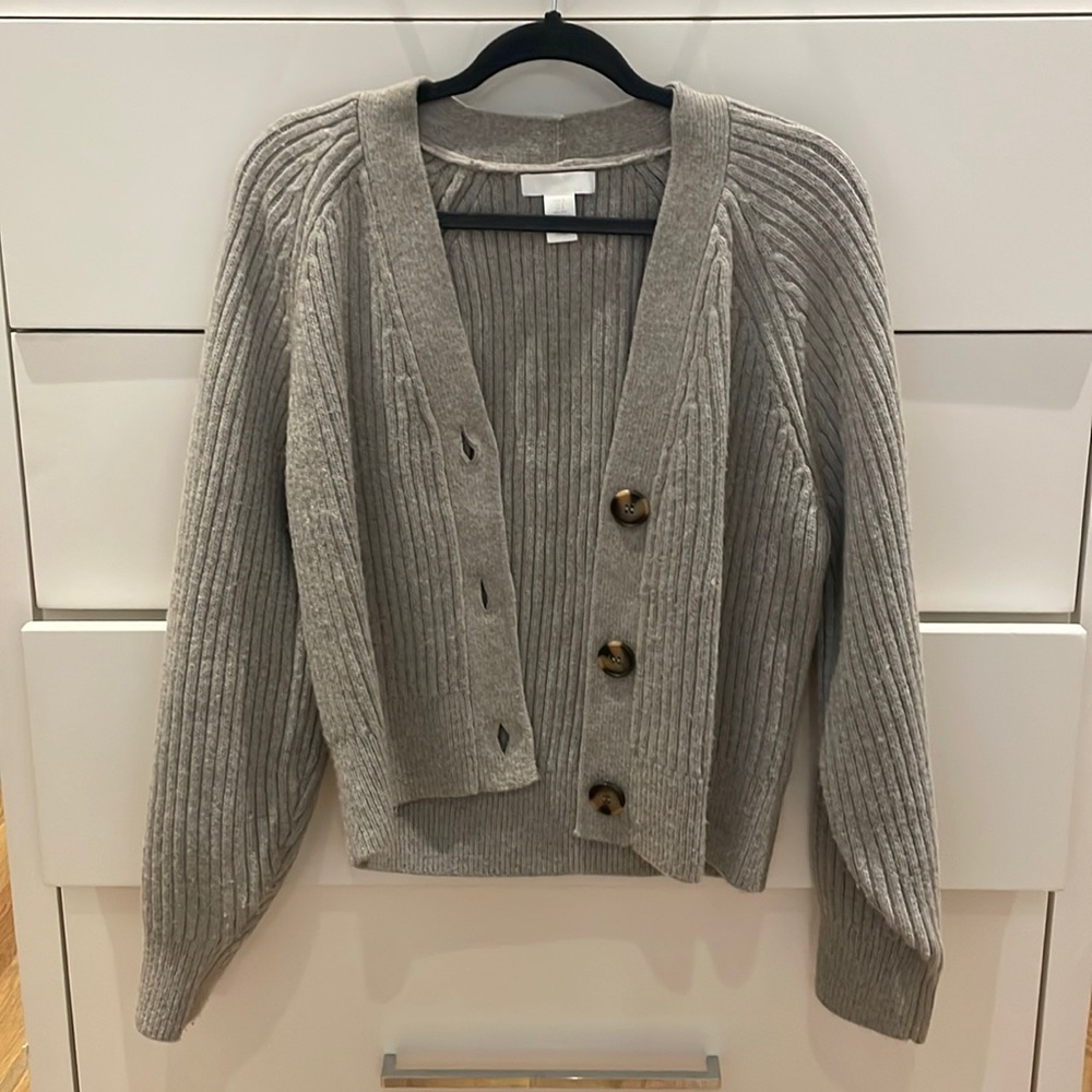 H&M Sweater